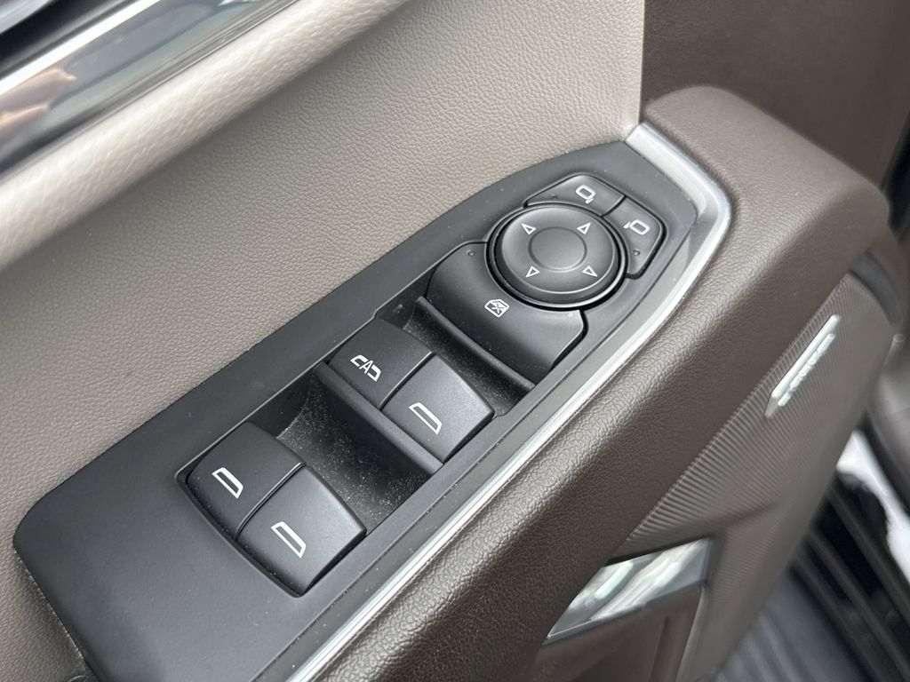 2024 Chevrolet Silverado 1500 RST - 10