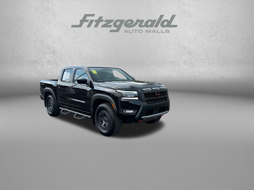 Super Black 2025 Nissan Frontier Pickup Truck Four-Wheel Drive 9-Speed Automatic Overdrive