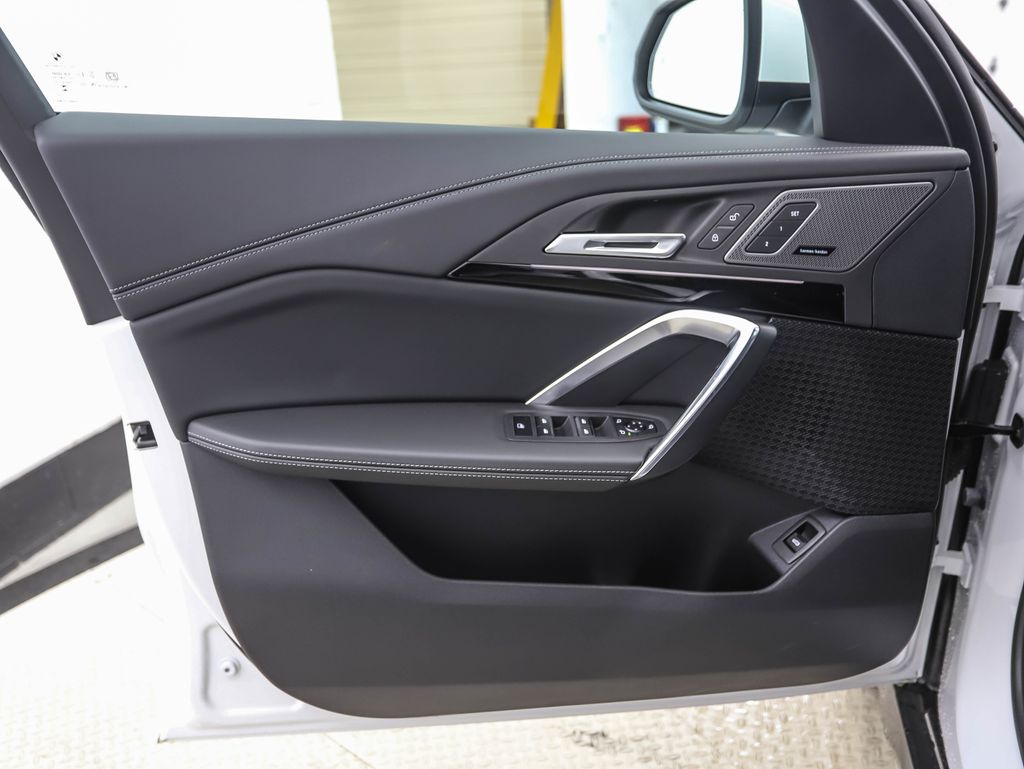 Thumbnail: 2026 BMW X1 - 9