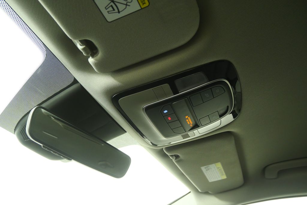 Thumbnail: 2022 Hyundai Santa Fe - 19