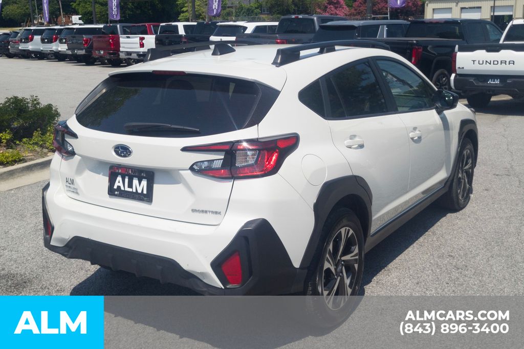 Used 2025 Crystal White Pearl Subaru Premium image 5