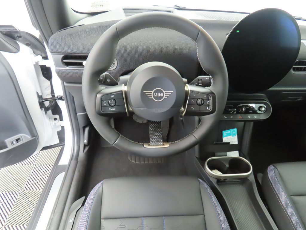 Thumbnail: 2026 MINI Cooper - 10