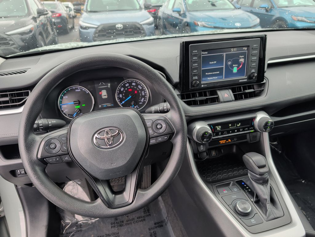 View vehicle photo 6