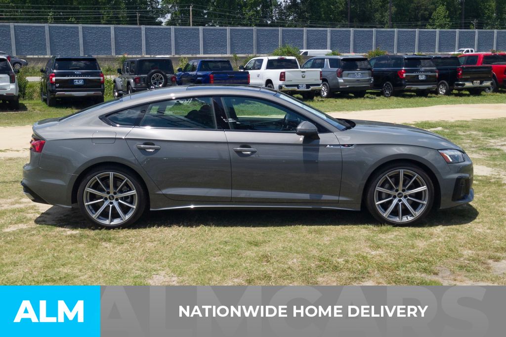 Used 2025  Audi  image 4
