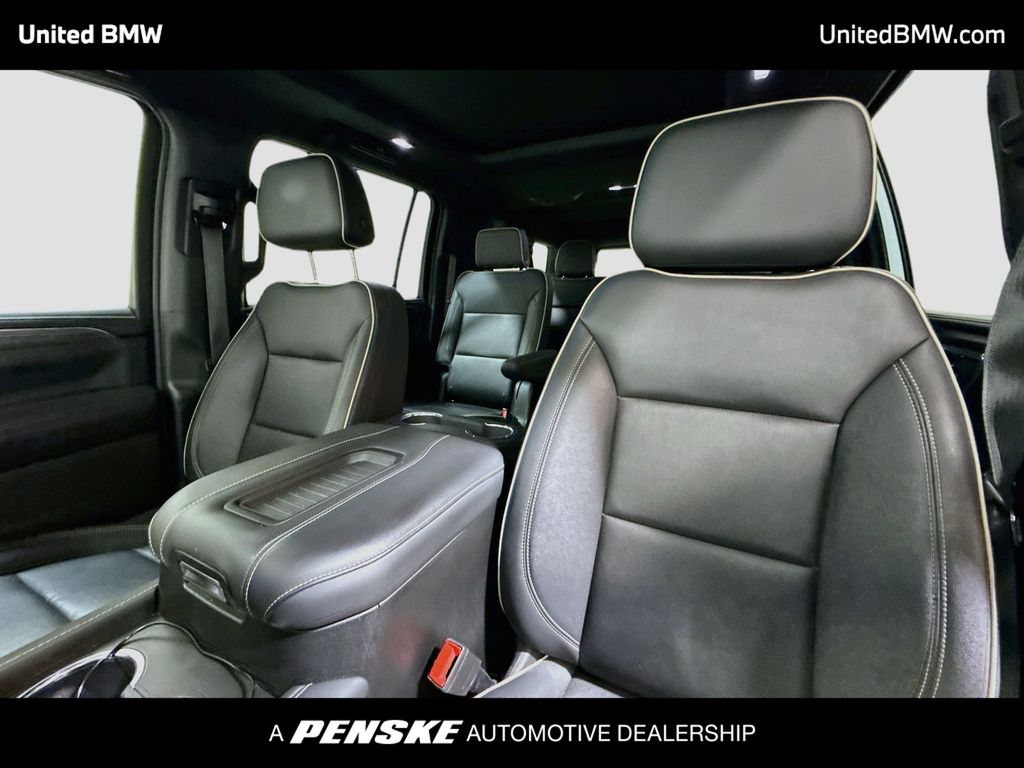 Thumbnail: 2023 GMC Yukon XL - 5
