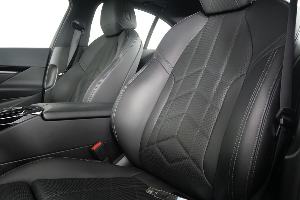 2024 BMW 5 Series 530i 10