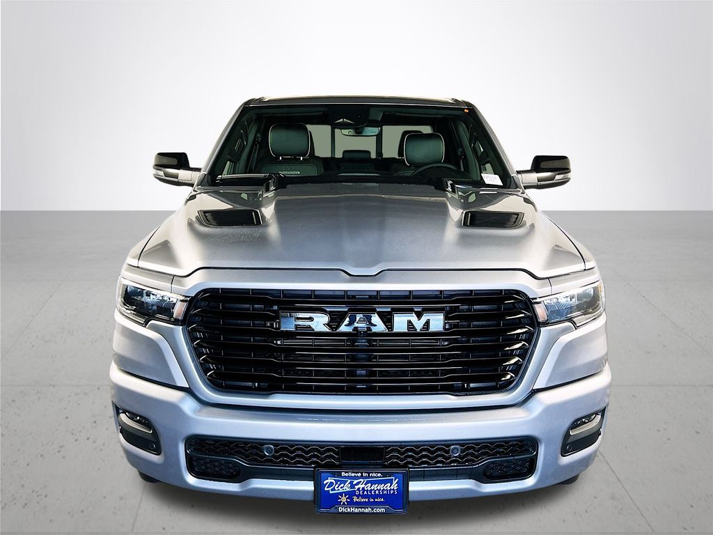 1500 Crew Cab Laramie