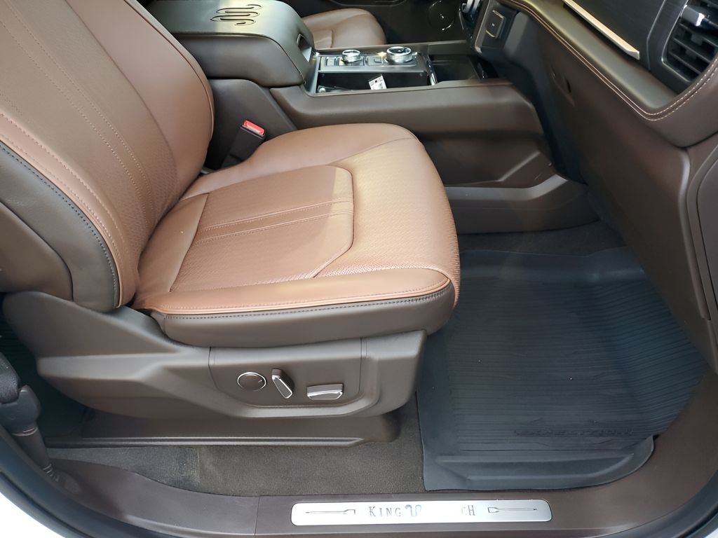 Used Car 2022 Ford Expedition Max  King Ranch For Sale Under $60,000 In Austin, Texas