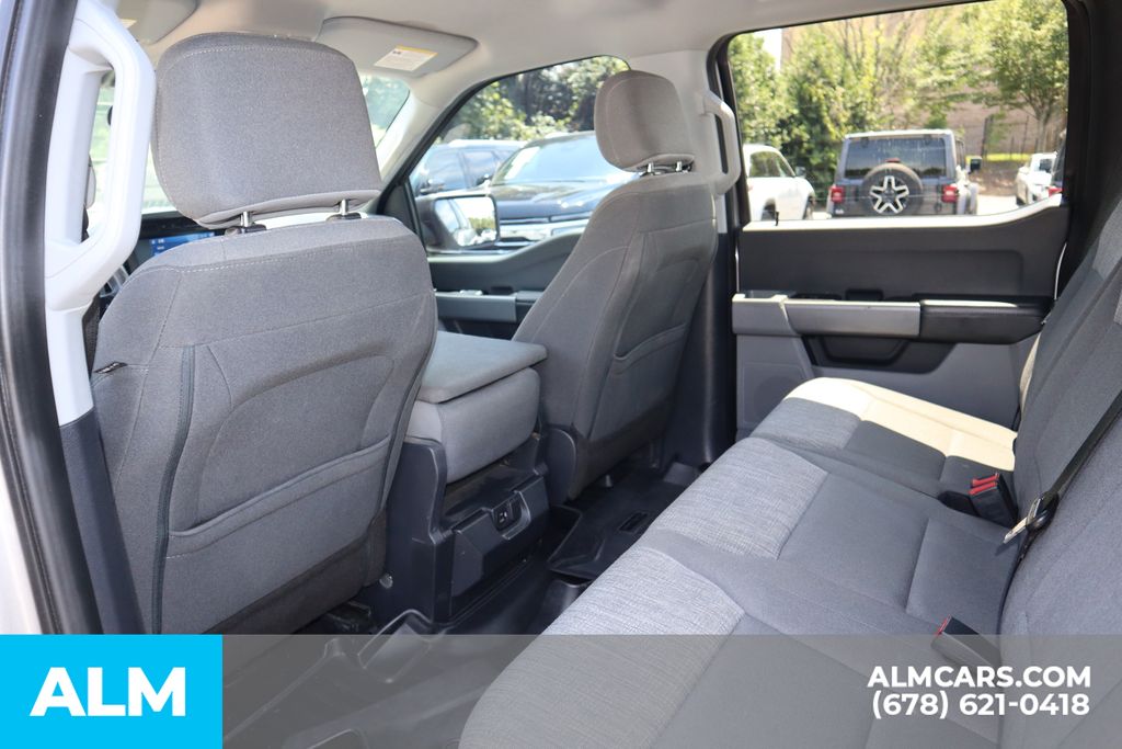 Used 2021 Silver Ford XLT image 18