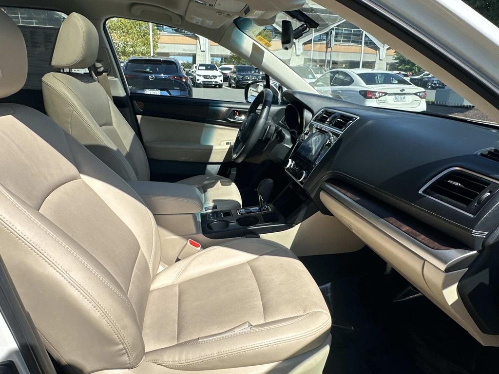 Thumbnail: 2019 Subaru Outback - 11
