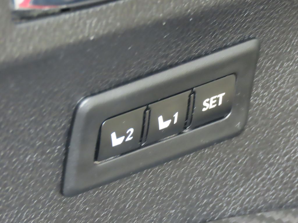 Thumbnail: 2014 Toyota RAV4 - 27