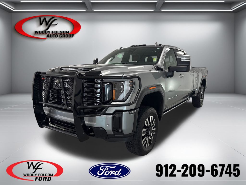 2025 GMC Sierra 3500HD Denali Ultimate Crew Cab 4WD