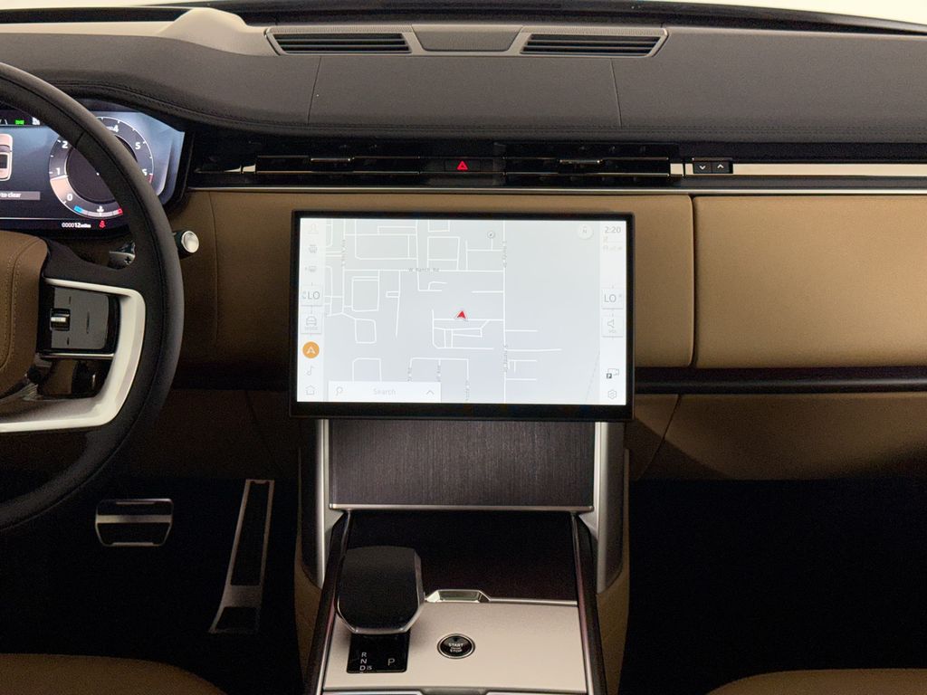 Thumbnail: 2026 Land Rover Range Rover - 15