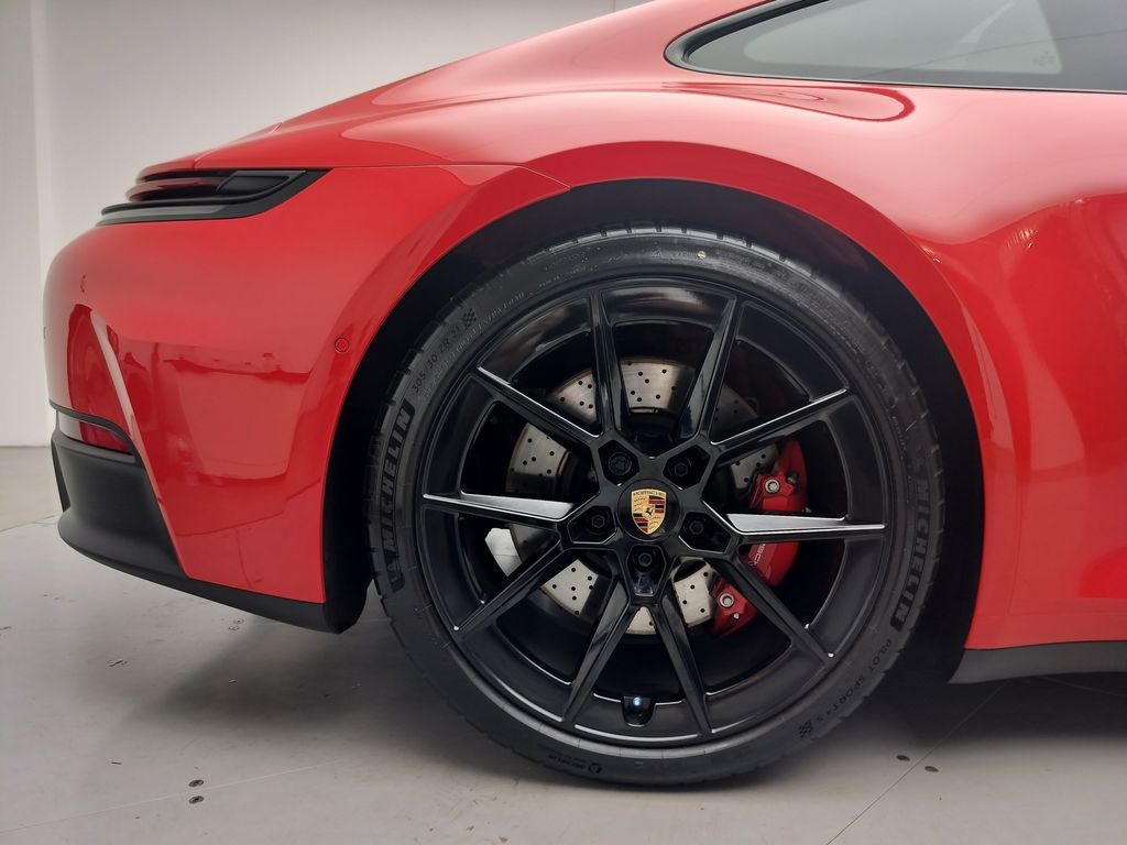 Thumbnail: 2026 Porsche 911 - 28