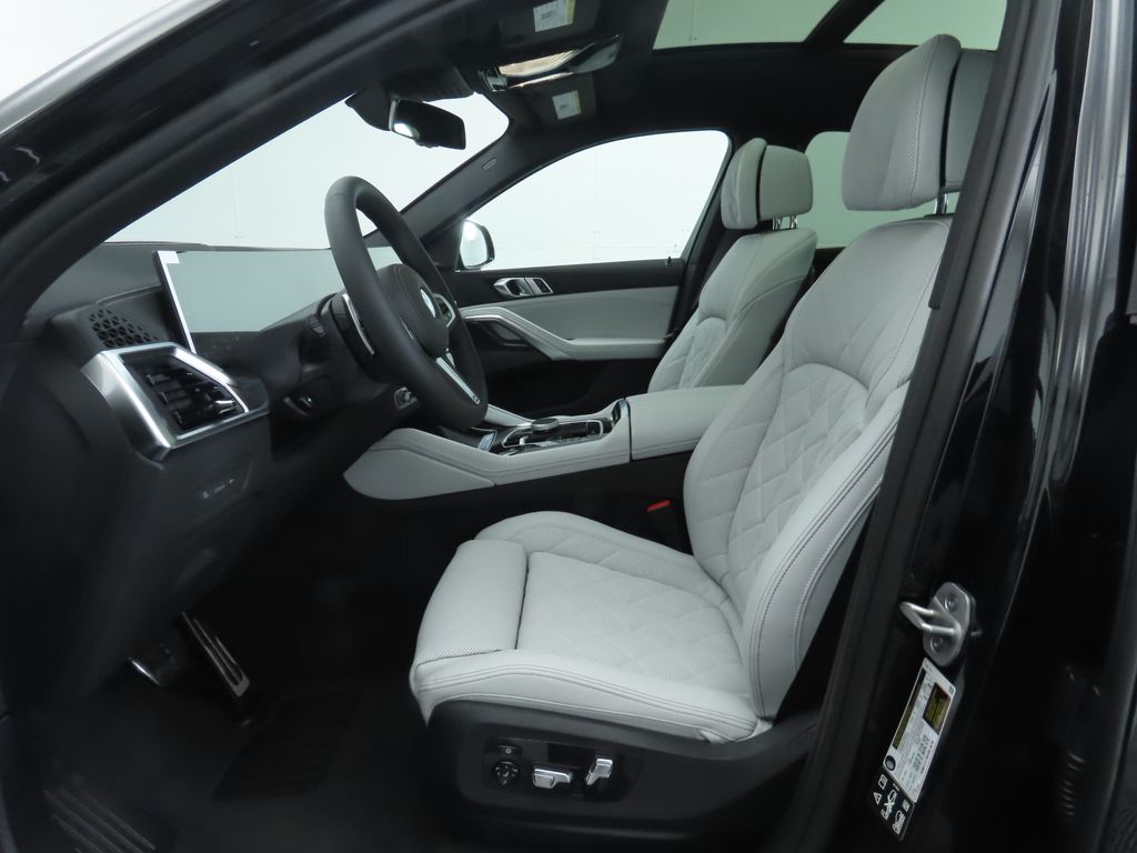 Thumbnail: 2026 BMW X6 - 20