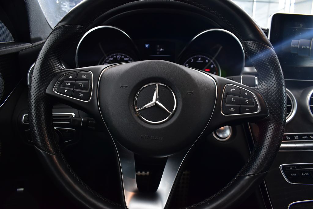 Thumbnail: 2016 Mercedes-Benz C-Class - 16
