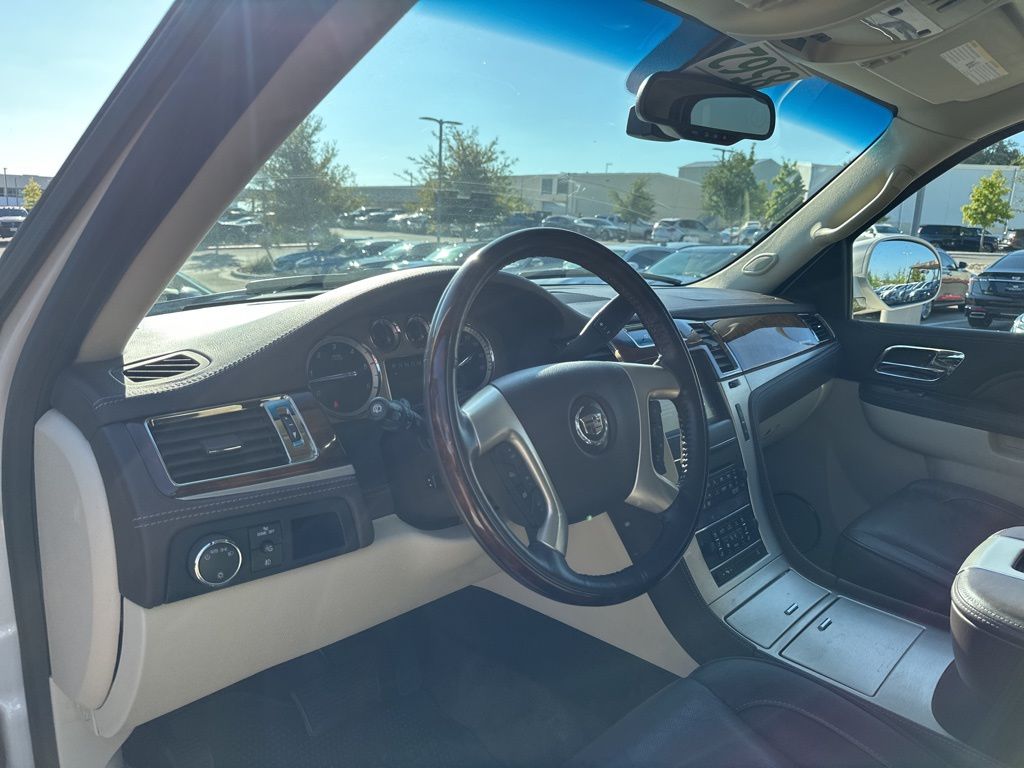 Used Car 2013 Cadillac Escalade  Platinum Edition For Sale Under $20,000 In Austin, Texas