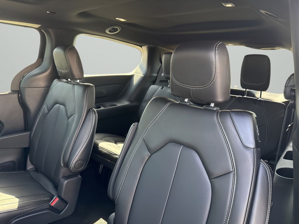 New Car 2025 Chrysler Pacifica  For Sale Under $40,000 In Austin, Texas