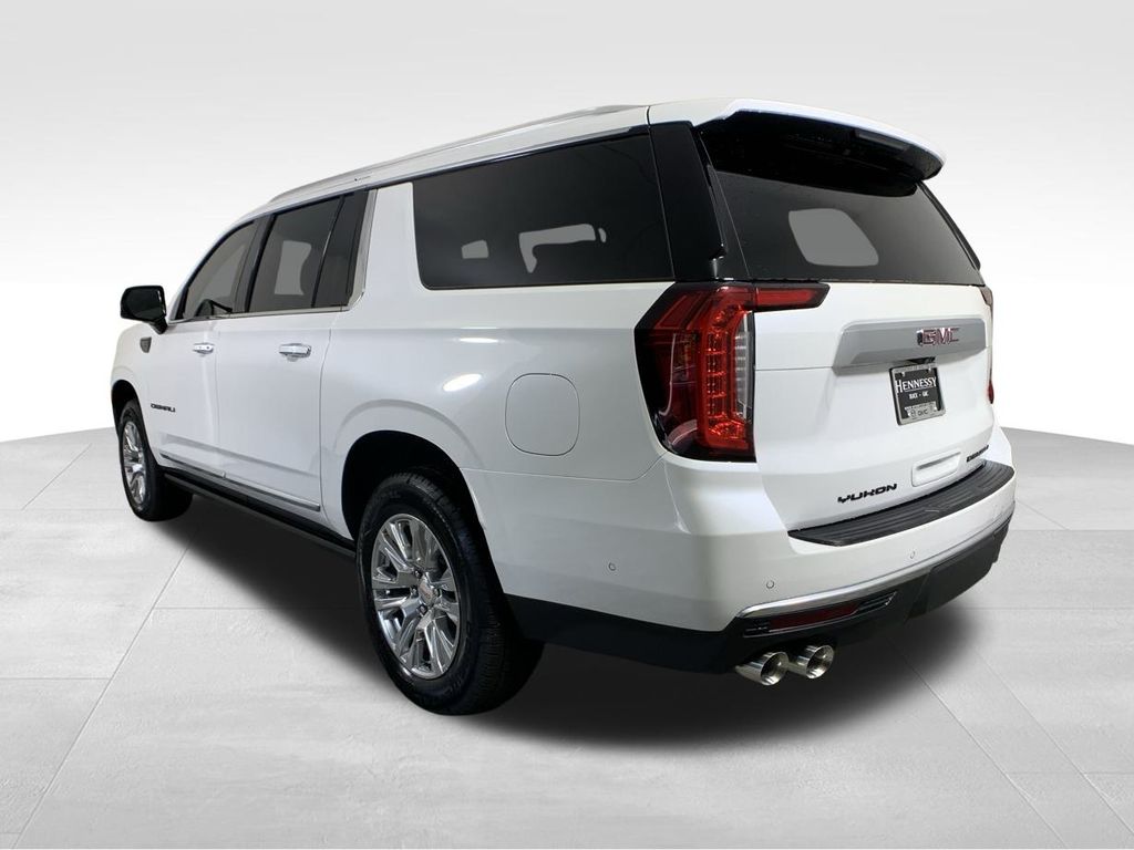 2024 GMC Yukon XL Denali 3