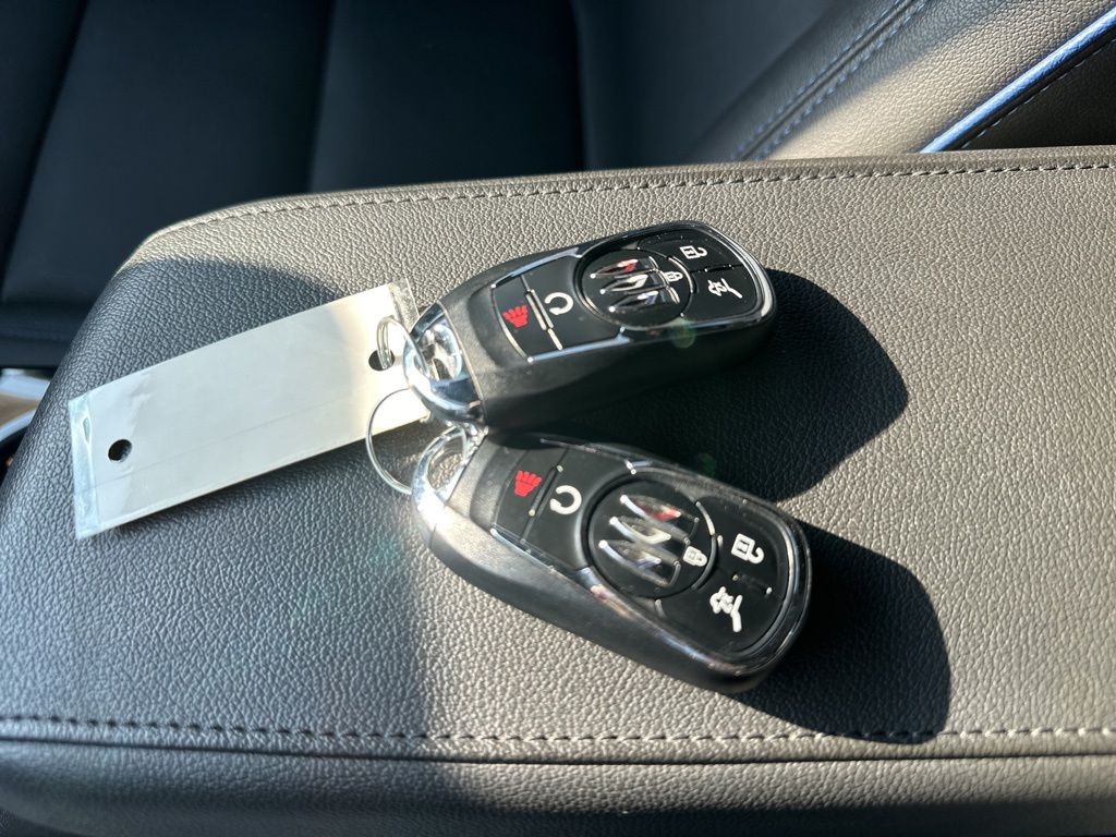 Used 2025 Blue Buick Sport Touring image 21