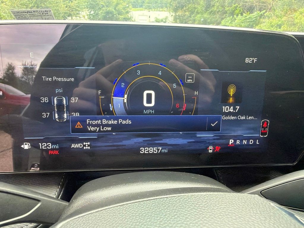 2025 Chevrolet Equinox LT Green at Sutliff Volkswagen
