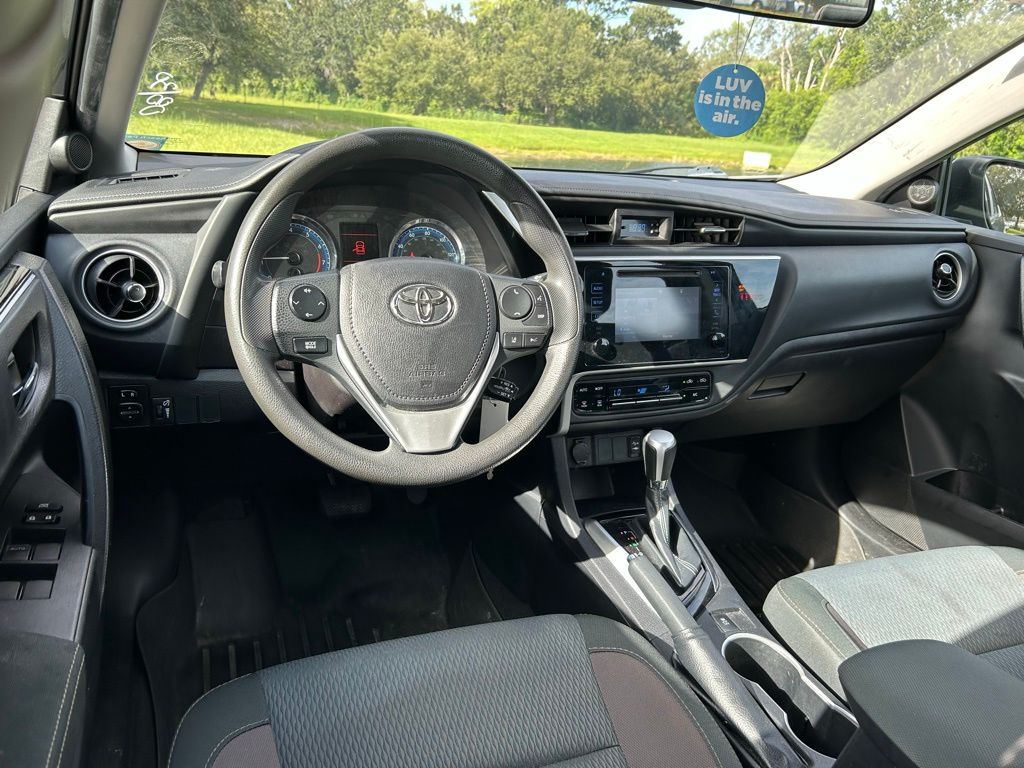 Thumbnail: 2019 Toyota Corolla - 12