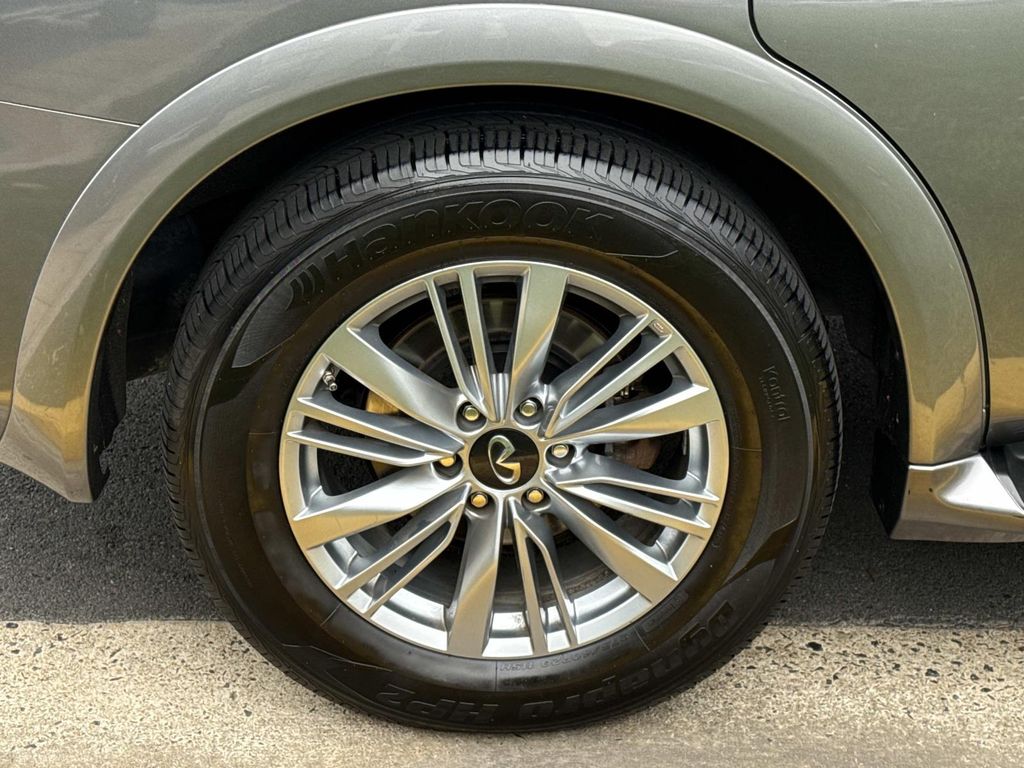 Thumbnail: 2020 INFINITI QX80 - 16