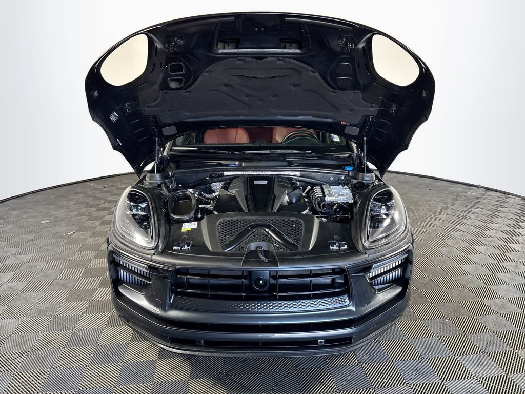 2023 Porsche Macan S