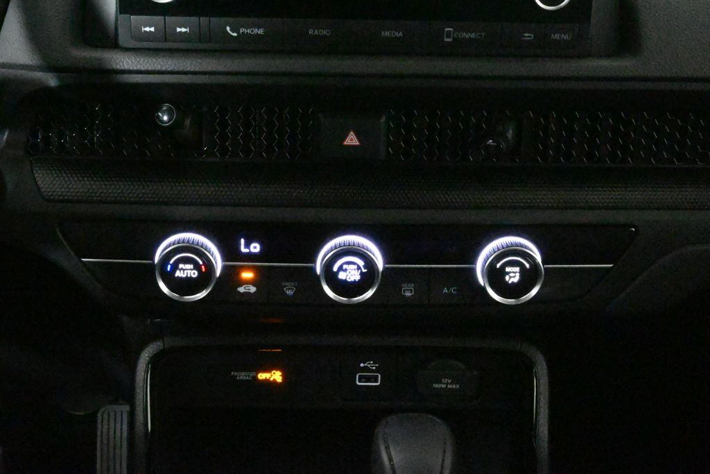 Thumbnail: 2023 Honda CR-V - 22