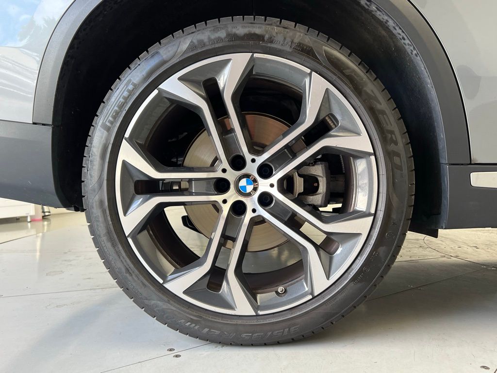 Thumbnail: 2025 BMW X5 - 23