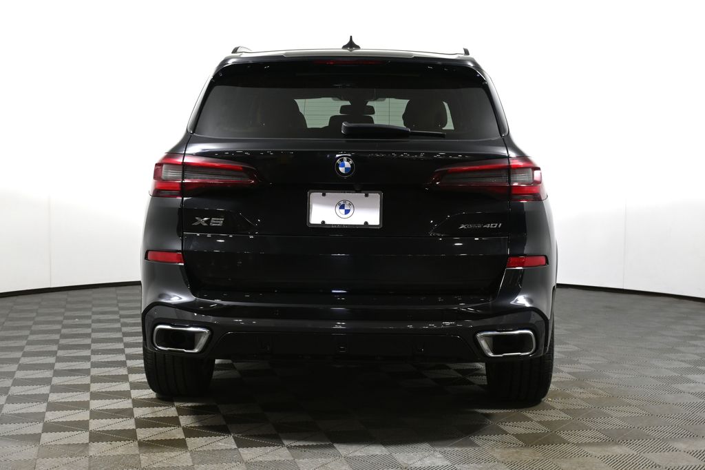 Thumbnail: 2023 BMW X5 - 6