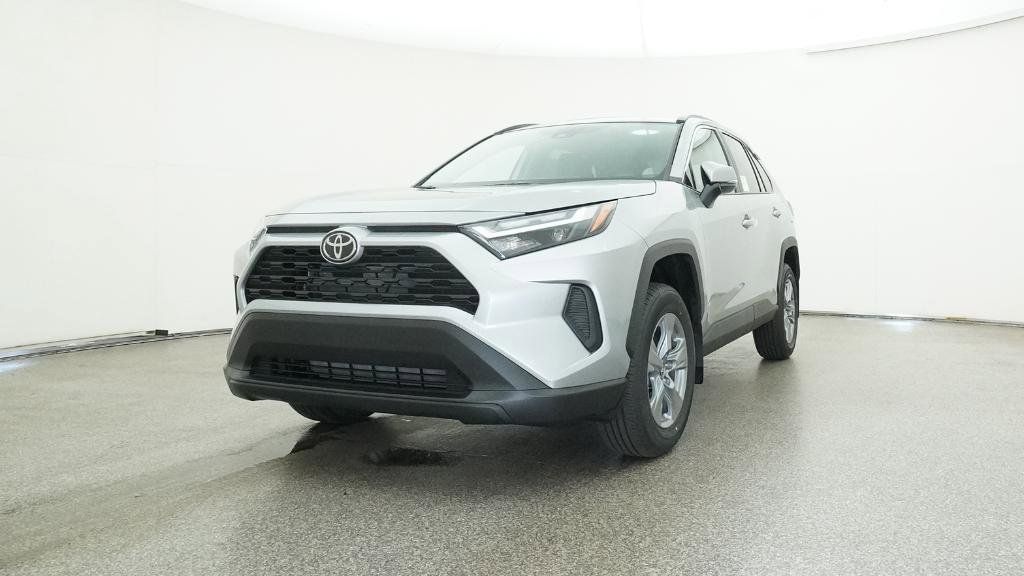 Thumbnail: 2025 Toyota RAV4 - 15