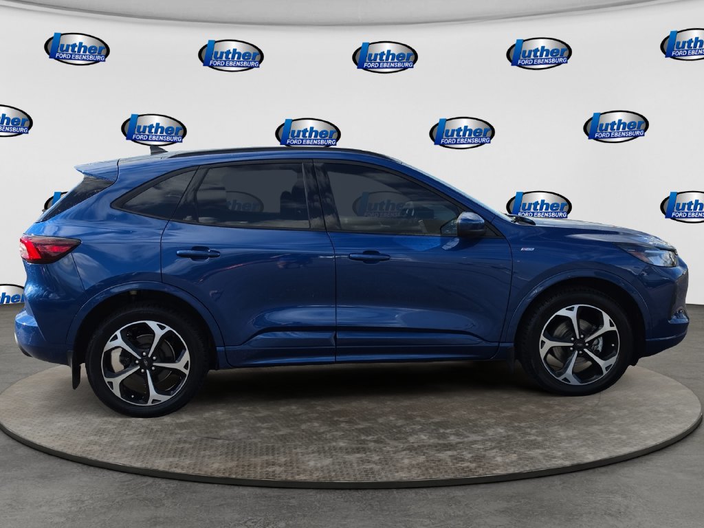 2023 Ford Escape ST-Line Select Blue at Honda North