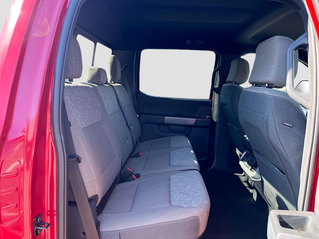 Used 2024 Red Ford XLT image 26