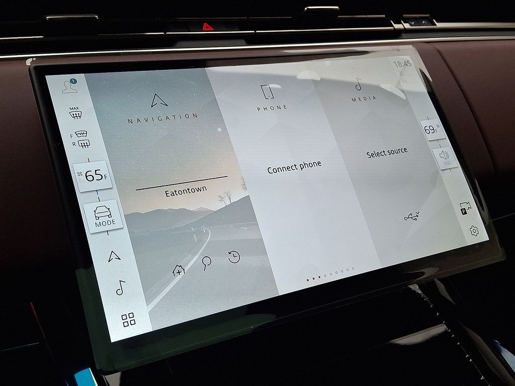 2025 Land Rover Range Rover Sport Dynamic 11