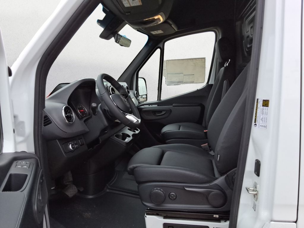 new 2026 Mercedes-Benz Sprinter 2500 car