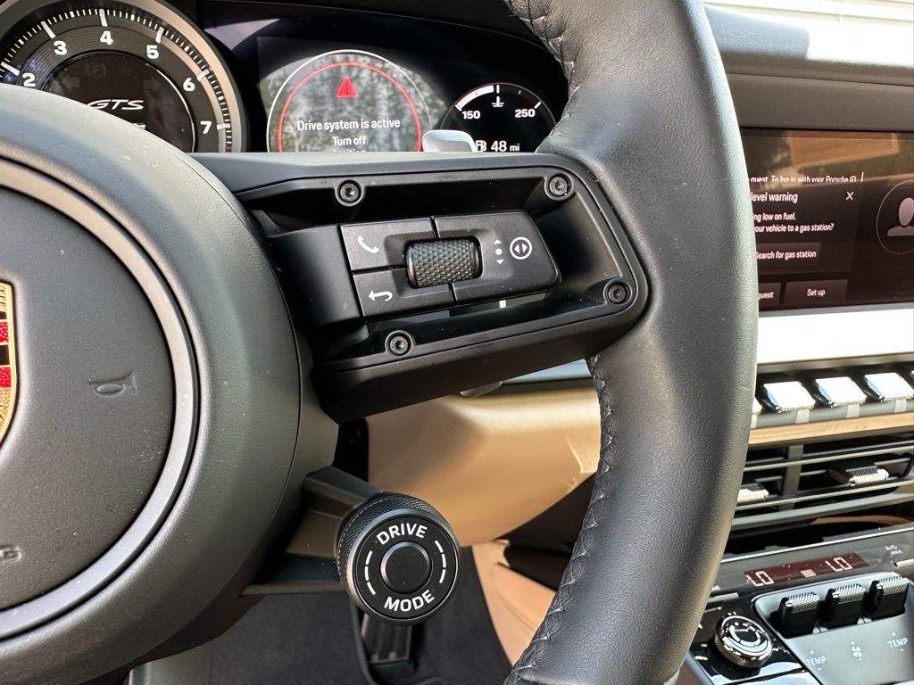 2024 Porsche 911 Targa 4S 25
