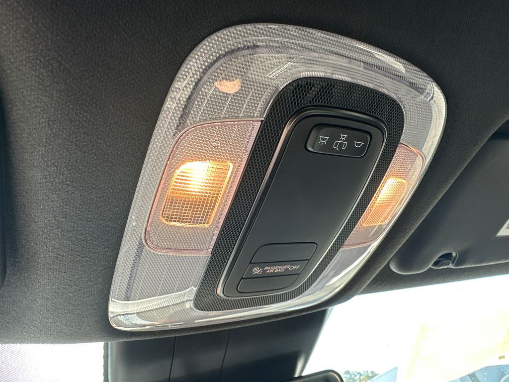 Used 2025 Silver Hyundai SEL Sport image 35