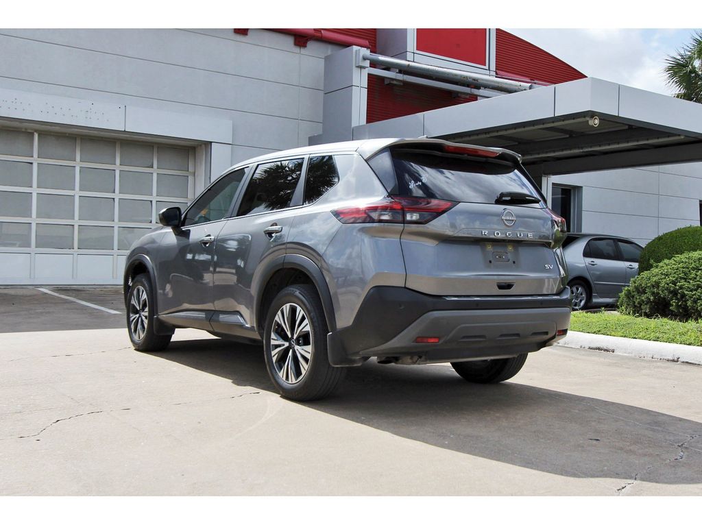 2023 Nissan Rogue SV - 2