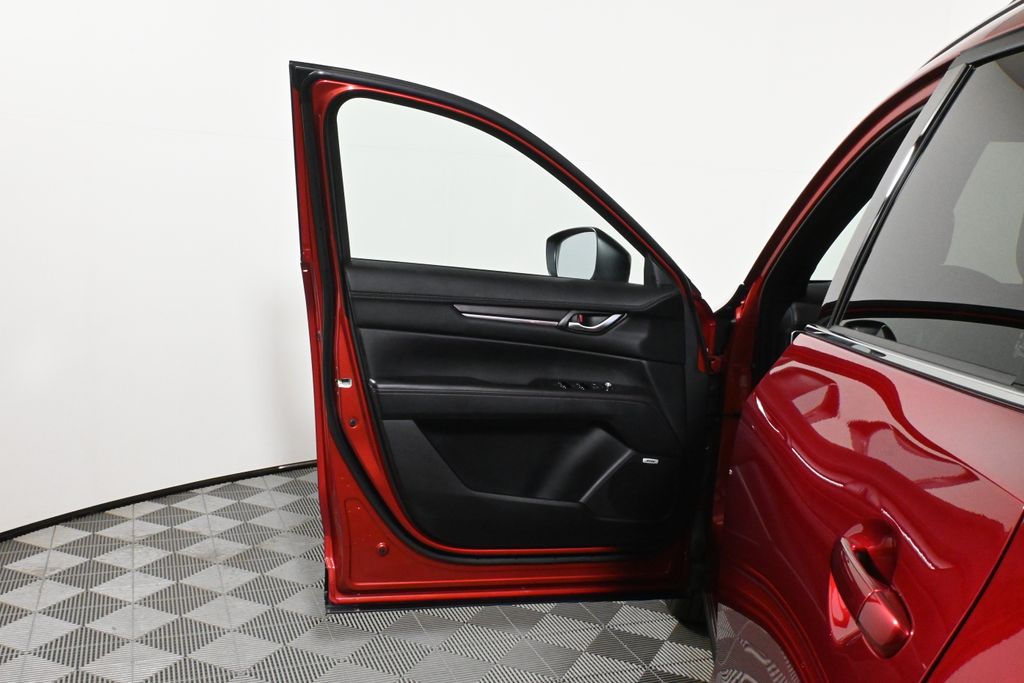 Thumbnail: 2025 Mazda CX-5 - 31