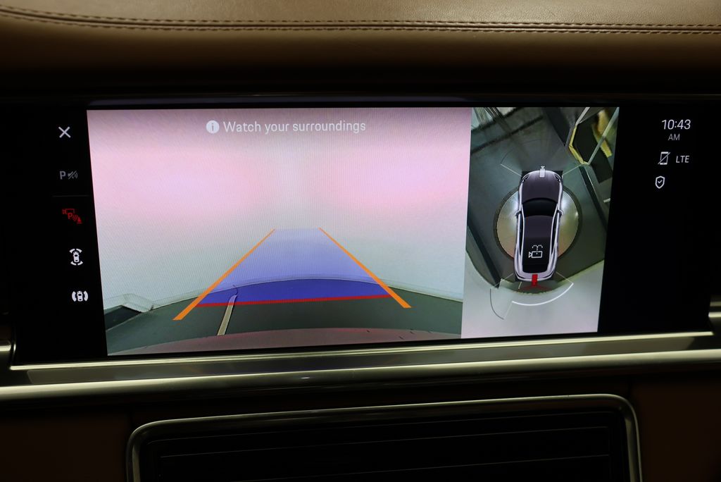 Thumbnail: 2022 Porsche Panamera - 21