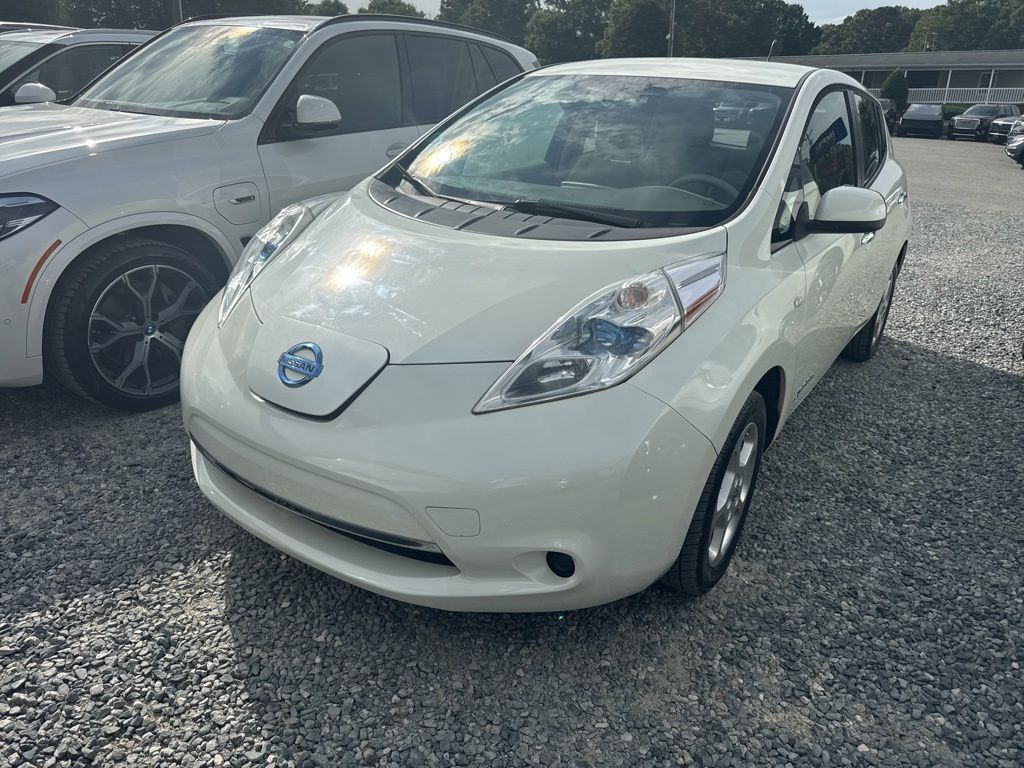 2012 Nissan Leaf SV's photo