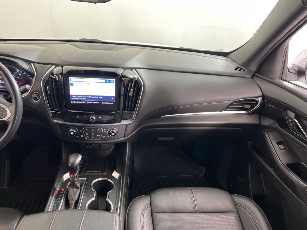 Thumbnail: 2022 Chevrolet Traverse - 21