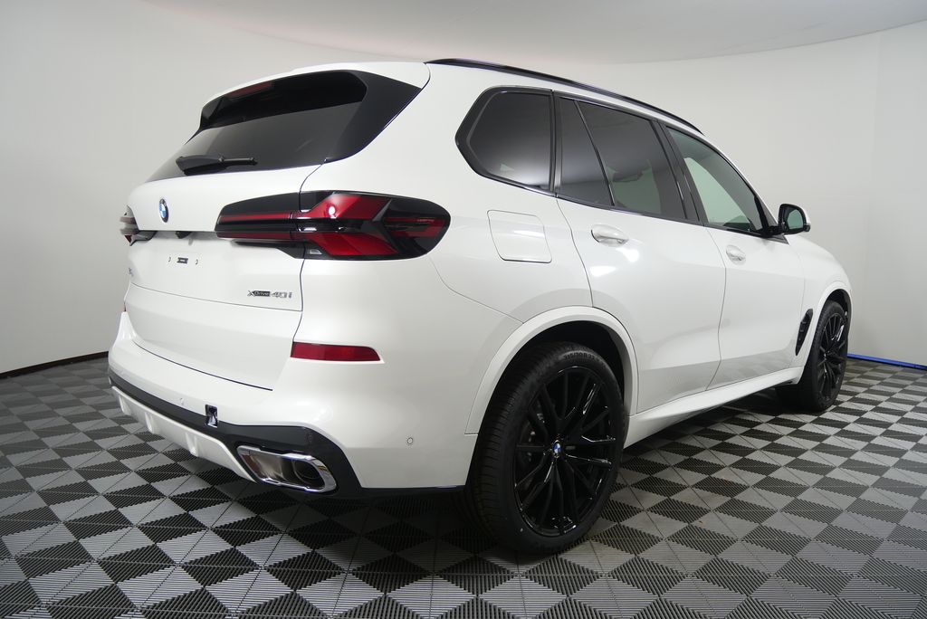 Thumbnail: 2026 BMW X5 - 3