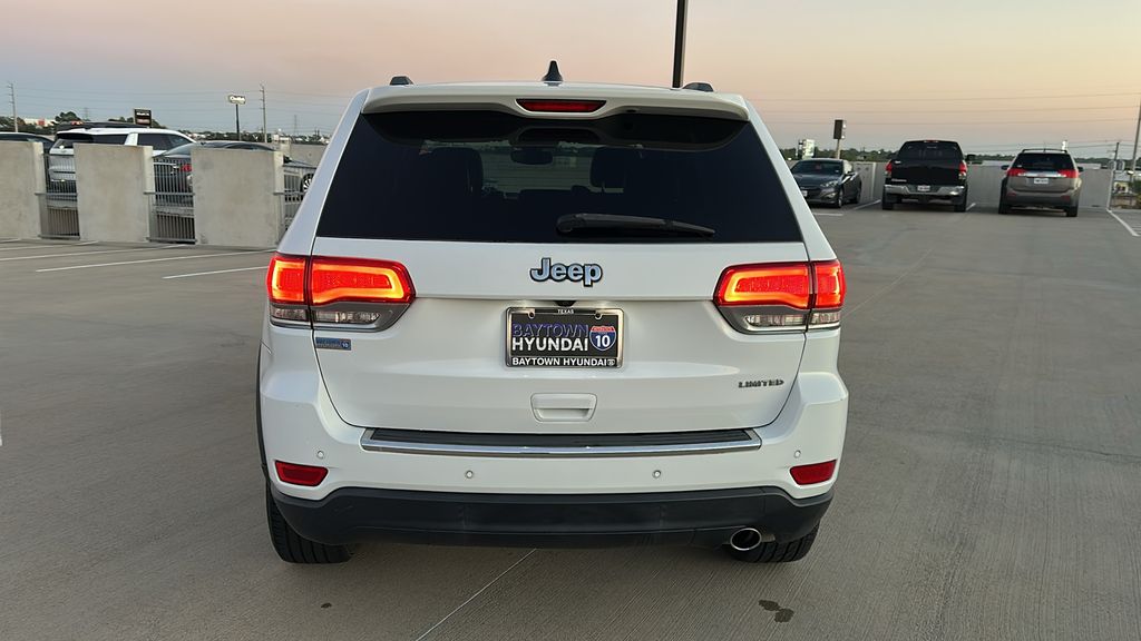 2018 Jeep Grand Cherokee Limited White at Shottenkirk Kia Fort Bend