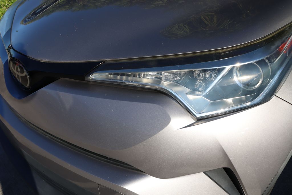 Thumbnail: 2019 Toyota C-HR - 3