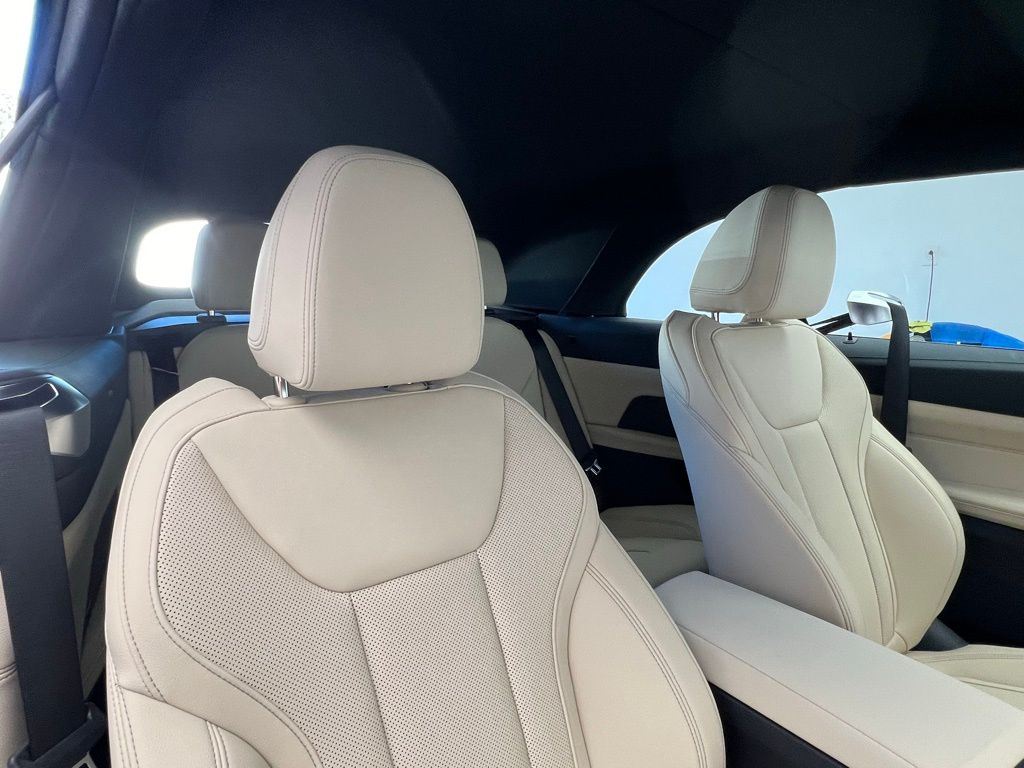 Thumbnail: 2026 BMW 4 Series - 11