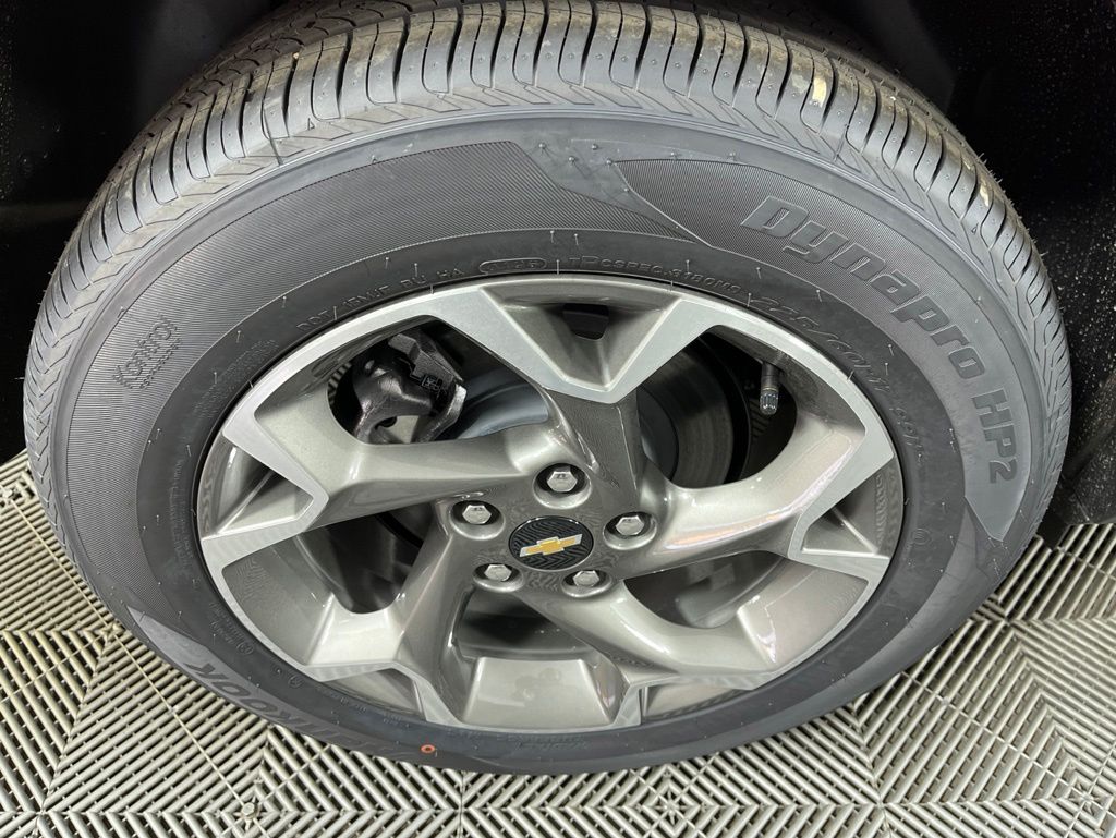 Thumbnail: 2026 Chevrolet Trax - 14