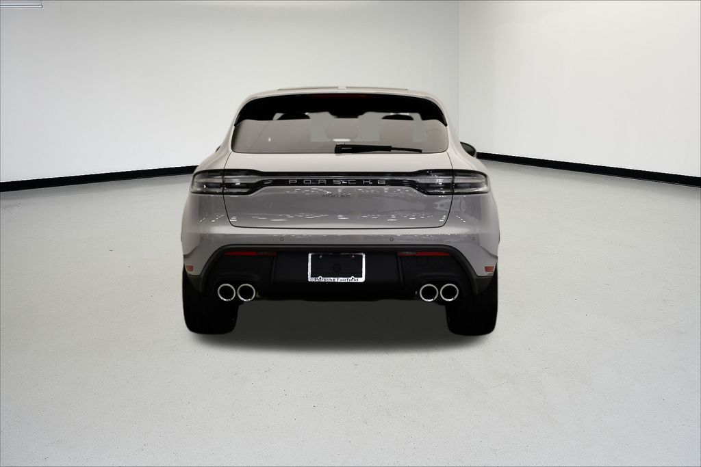 Thumbnail: 2026 Porsche Macan - 6