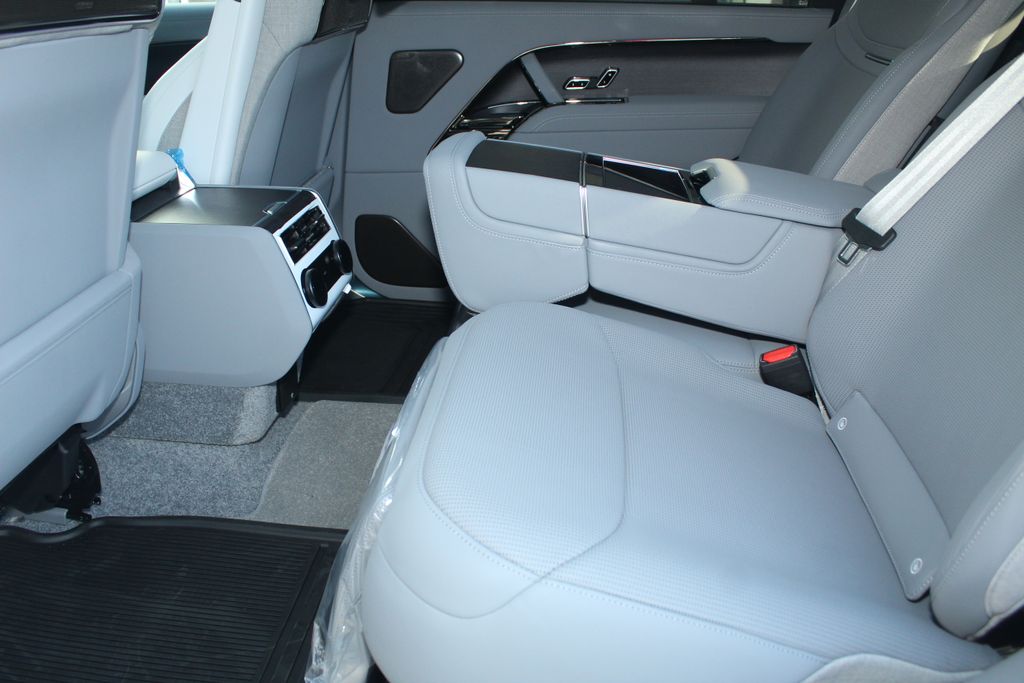 New 2026 Black Land Rover SV image 5